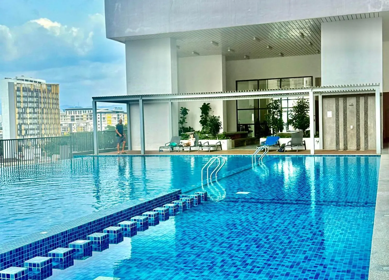 Apartment Chamber Residence Kl By Sleepy Owl Suites Kuala Lumpur