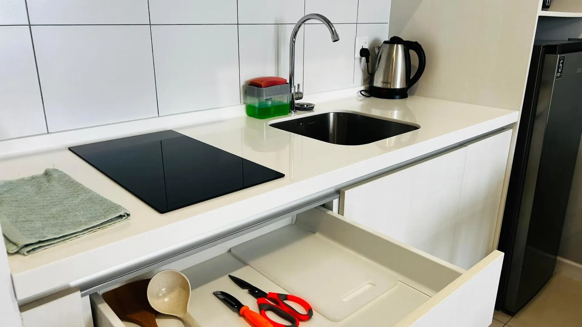 Chamber Residence Kl By Sleepy Owl Suites Kuala Lumpur Apartment